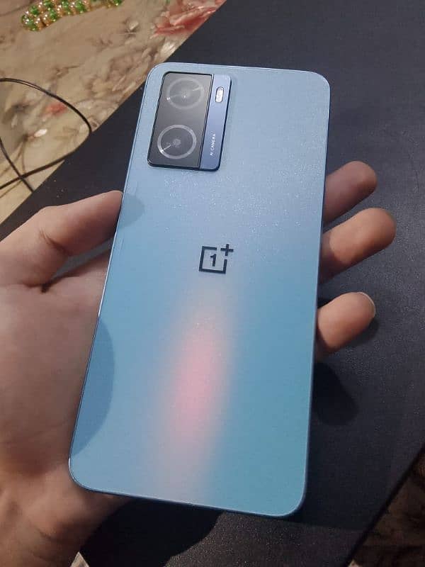 One plus N20 8