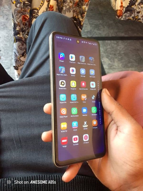 Infinix smart 8 pro 128gb 7