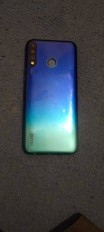 Tecno spark 4 4