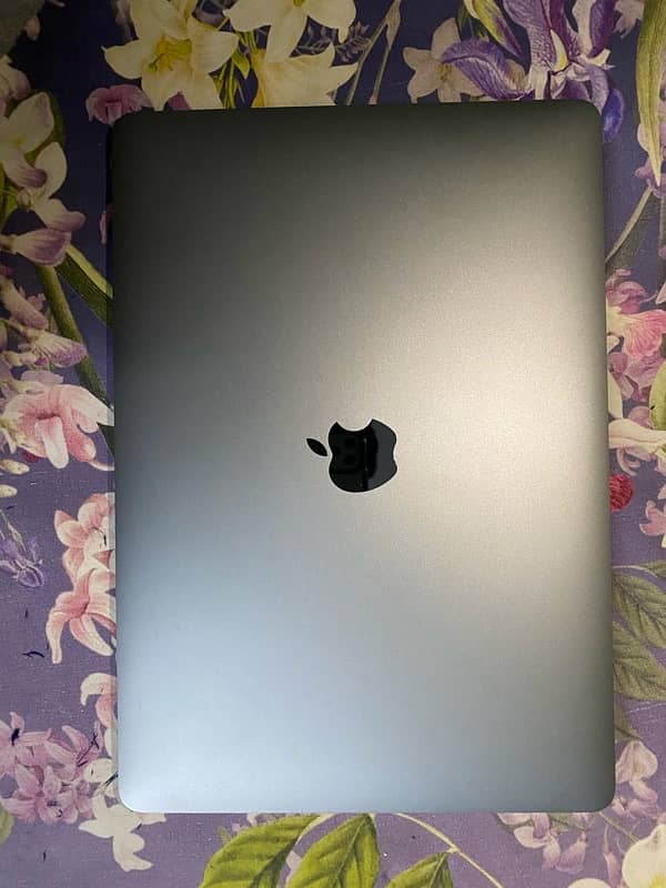 Macbook Air M1 2020 8/250 0