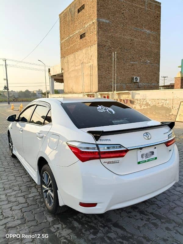 Toyota Corolla Altis 2019 6