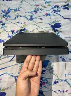 PS4