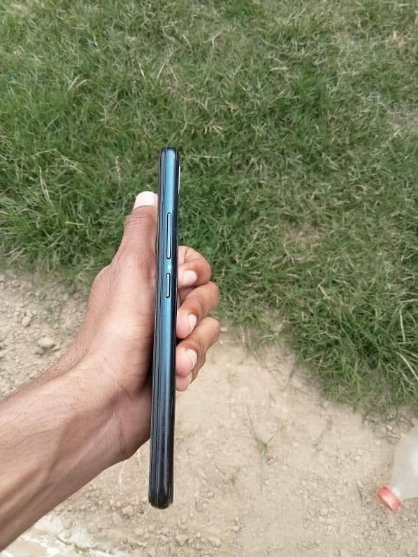 Vivo Y11 1