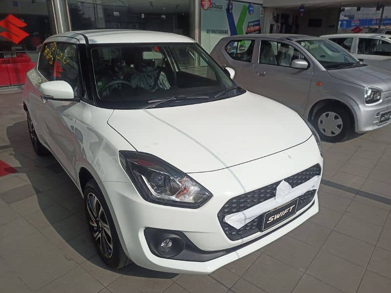 Suzuki Swift 2024 1