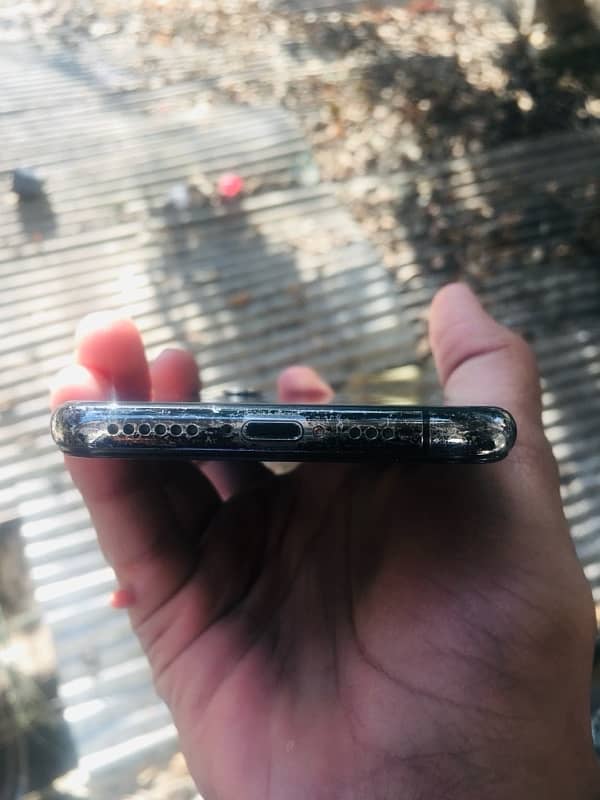 Apple iPhone Xs FU (urgent) 6