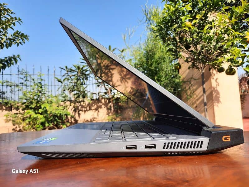 Dell G15 RTX 3060 Gaming laptop 8