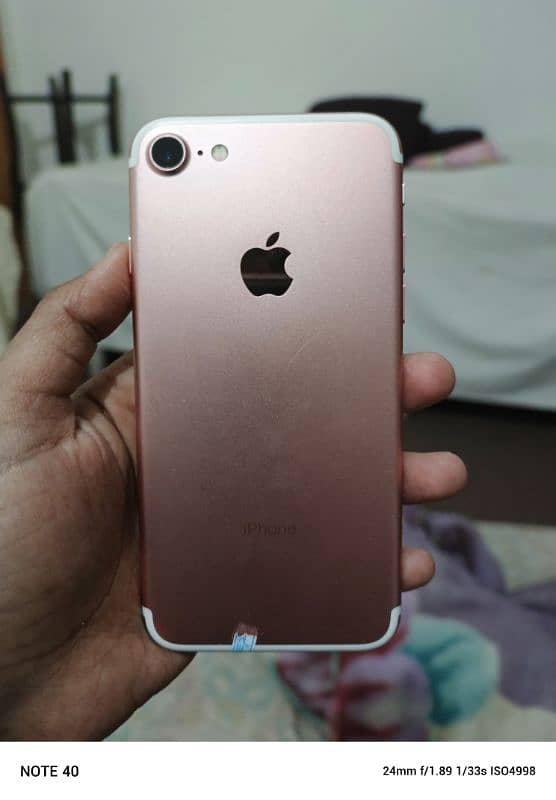 Iphone 7 For sale 03199909717 3