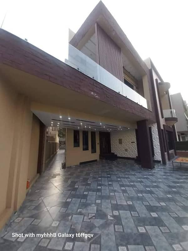 Neat Clean Portion For Rent in Gulraiz on Very Reasonable Rent 10