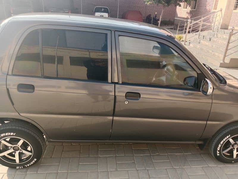 Daihatsu Cuore 2007 3