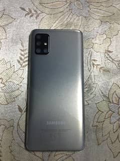 Samsung A 51  6 / 128 with box