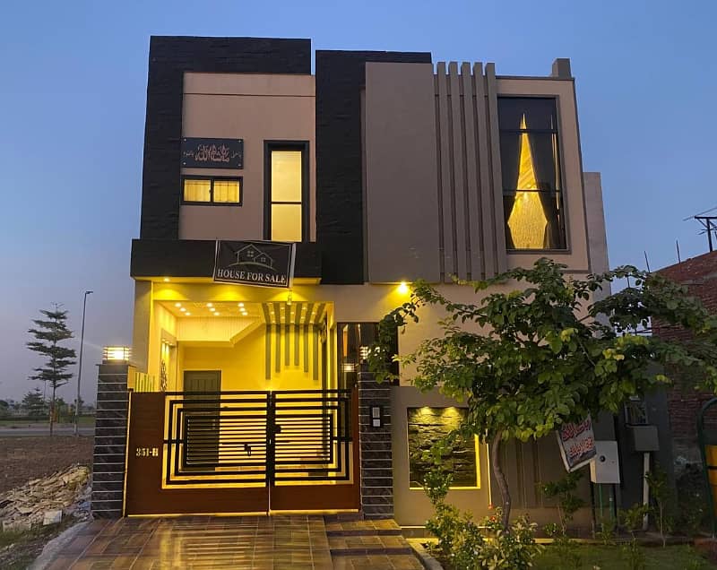 5 MARLA BRAND NEW HOUSE AVAILABLE FOR SALE (AT REASONABLE PRICE) IN ROYAL PALM CITI GUJRANWALA 29