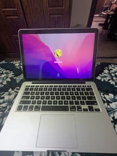 Macbook Pro 2015 [13-inch] core i7 16 GB RAM