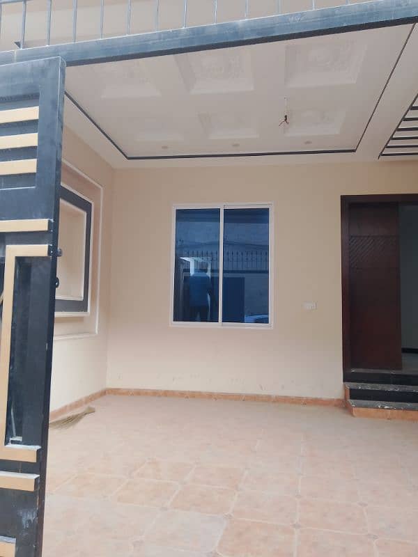 Beautiful Double Story House Shalimar T Chowk with gas(03277342171) 6