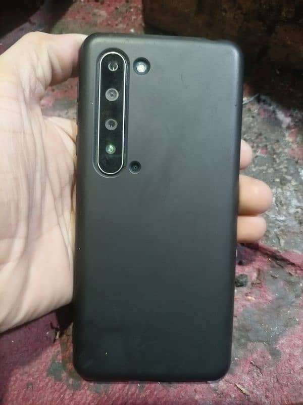 Aquos R5 12/256 PTA 2