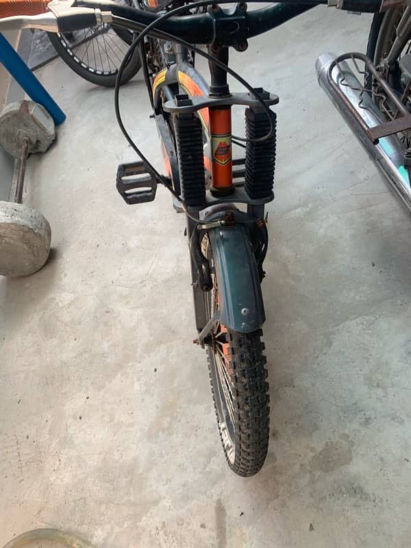 Bycycle in v best condition , for 10-12 age kids 5