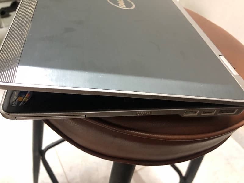 I’m selling my laptop Core i5 2nd generation 4