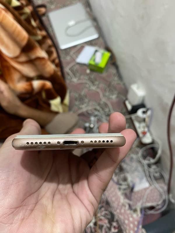 Iphone 8 PTA APROVED 3