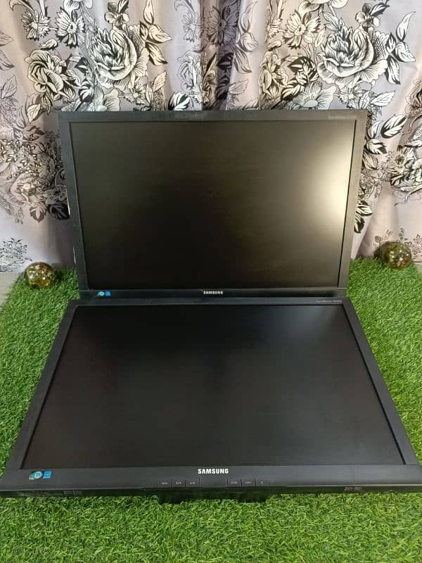 24" SAMSUNG SyncMaster LED Monitor • VGA • DVI 7