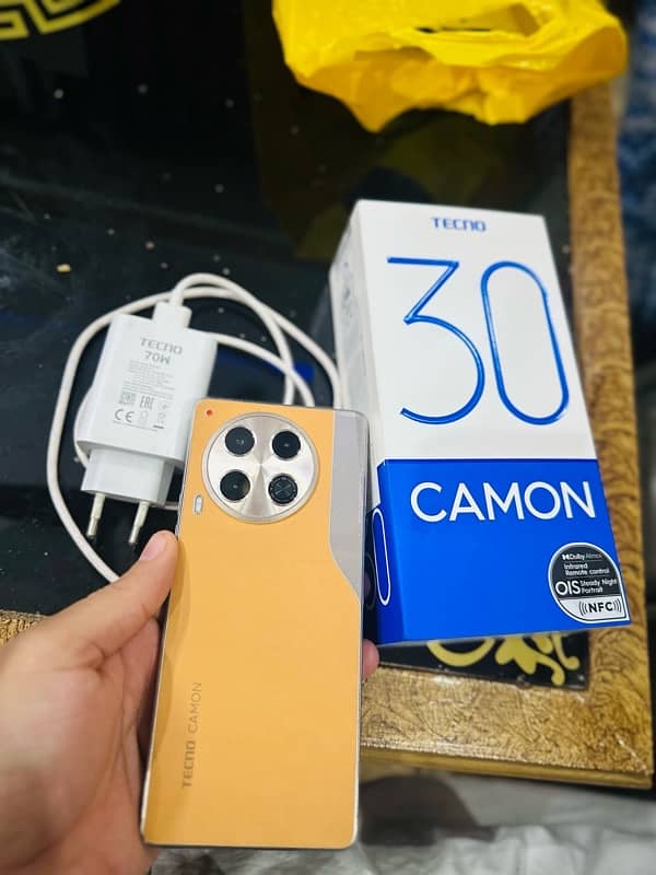 Tecno Camon 30 12/256 6