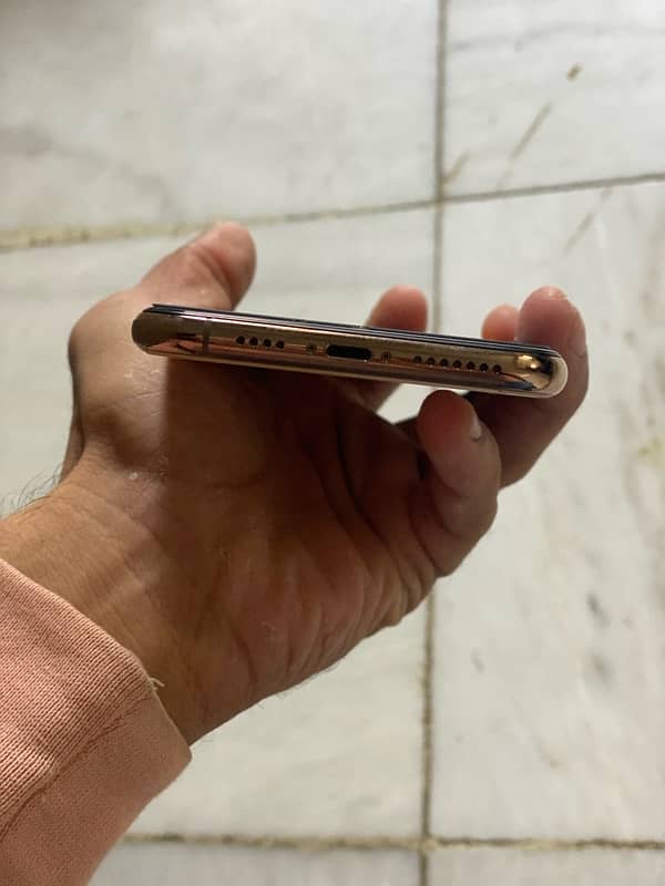 iPhone 11 pro max 1