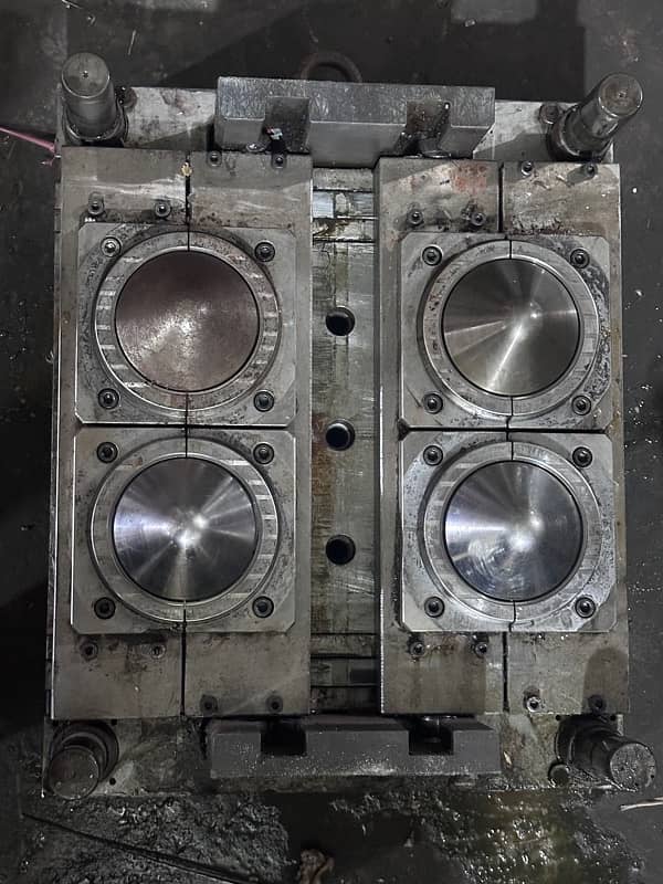 Mould 120mm four cavity PET preform 1