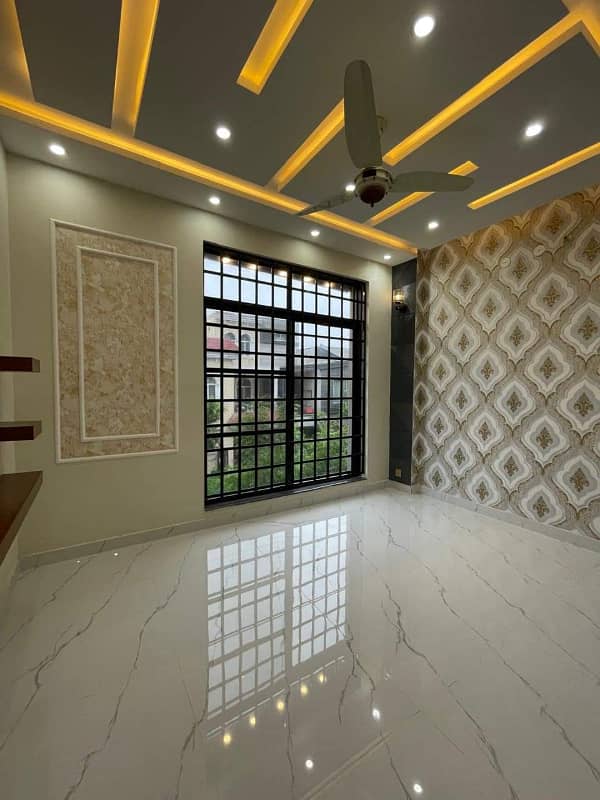 5 Marla Brand New Luxury Used House For Sale In Bahria Town Lahore 8