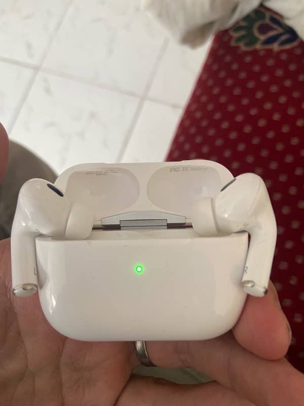 airpods pro 2nd generation  new all okay 1