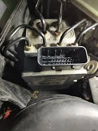 Hybrid Battery Abs Unit Toyota Aqua Prius Axio Fit 4