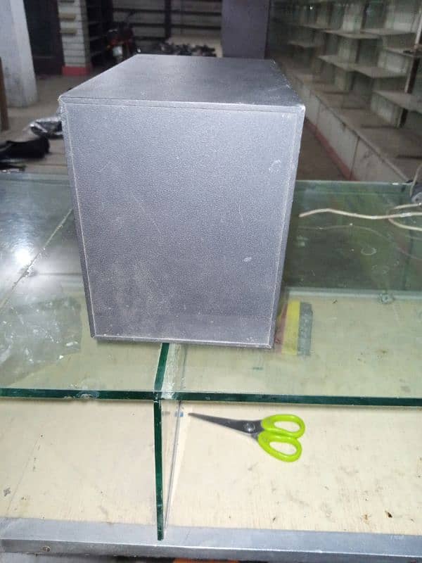 audionic subwoofer 2