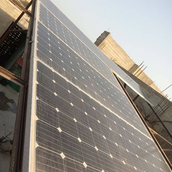 solar panel 335 watt. . 2