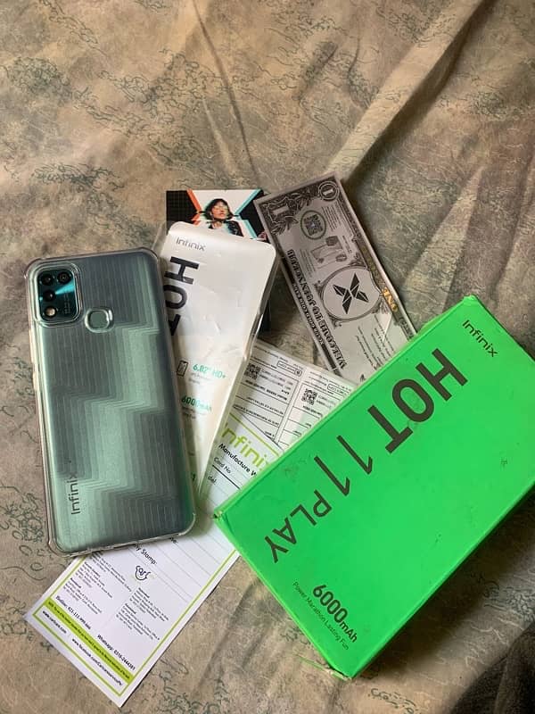 infinx hot 11play 4/64GB with box 6000mh battery 10/9,5 all ok 0