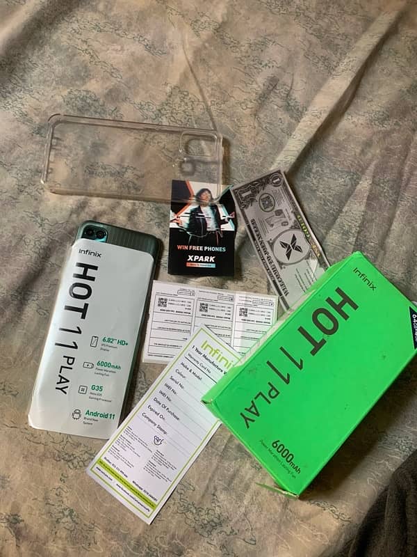 infinx hot 11play 4/64GB with box 6000mh battery 10/9,5 all ok 3