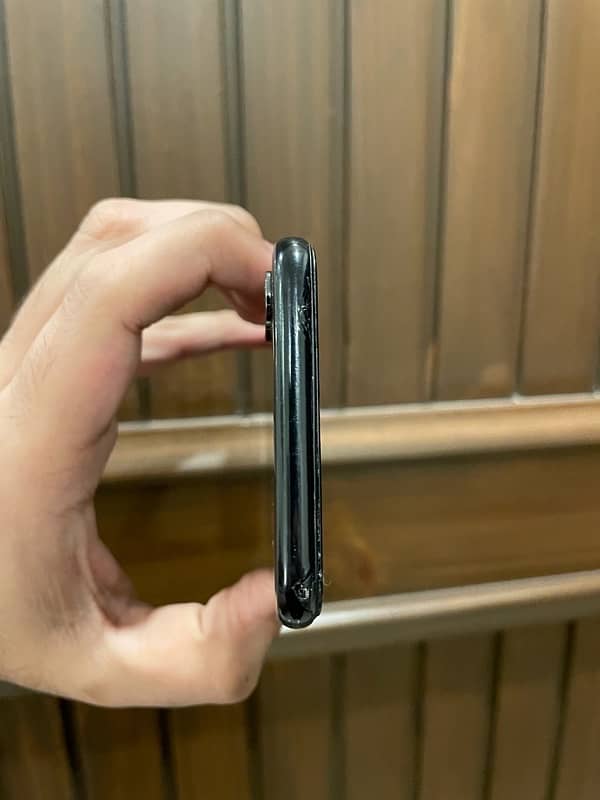 iPhone X 256GB PTA Approved 4