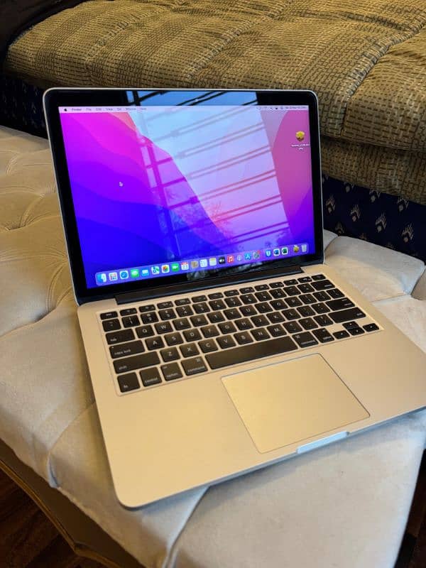 MacBook Pro 2015 Slim 4