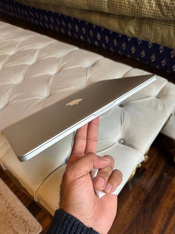 MacBook Pro 2015 Slim 7