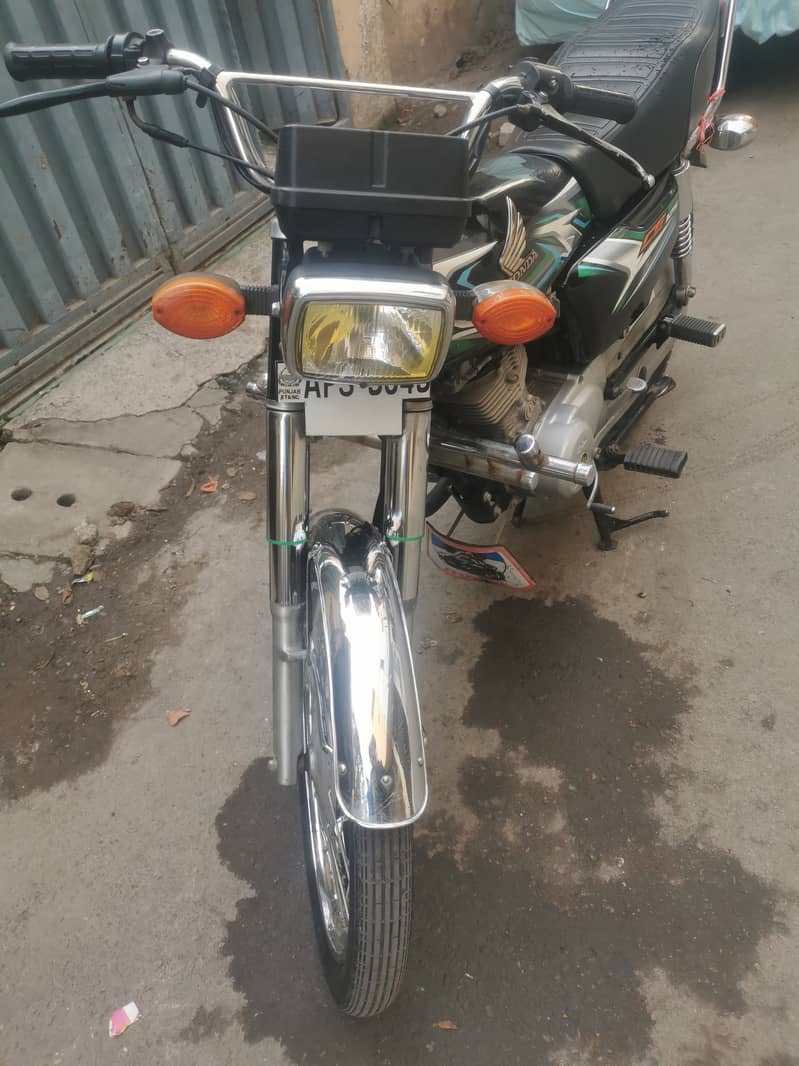 Honda 125 2023 7