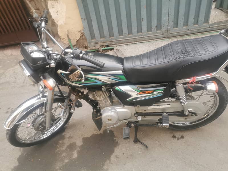 Honda 125 2023 12