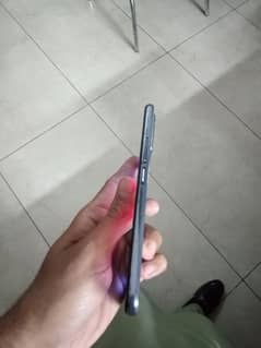 Vivo v21