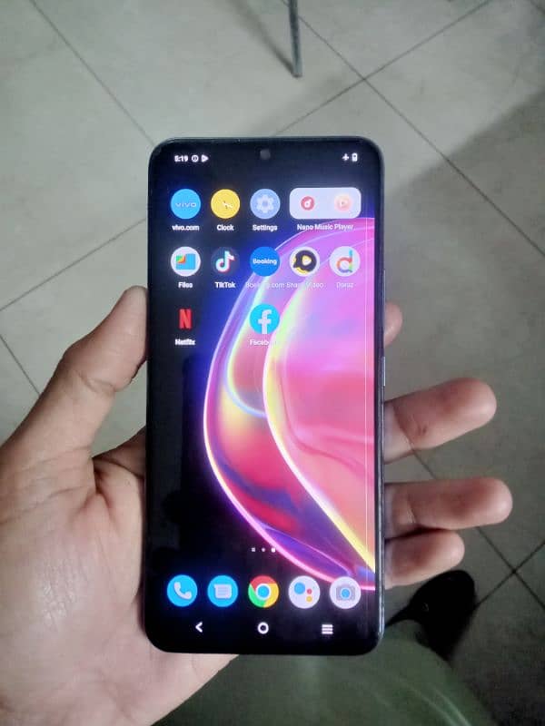 Vivo v21 5