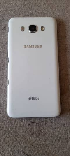 Samsung Galaxy J7