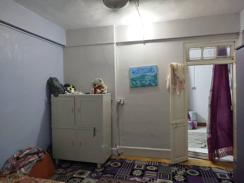 FLAT FOR SALE NEAR LIGHT HOUSE, CYCLE MARKET [No Loadshedding] 6