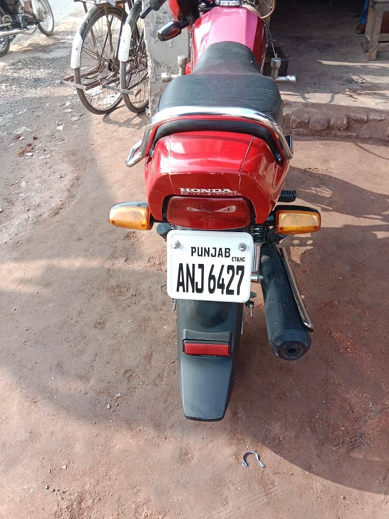 Sale of Honda Prider Red 3