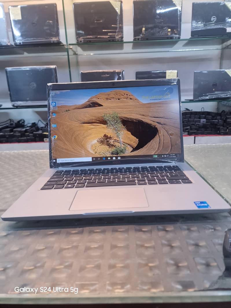 Dell  Laptop || 11th gen || 16GB RAM || 256GB SSD || Corei5 ||Warranty 3