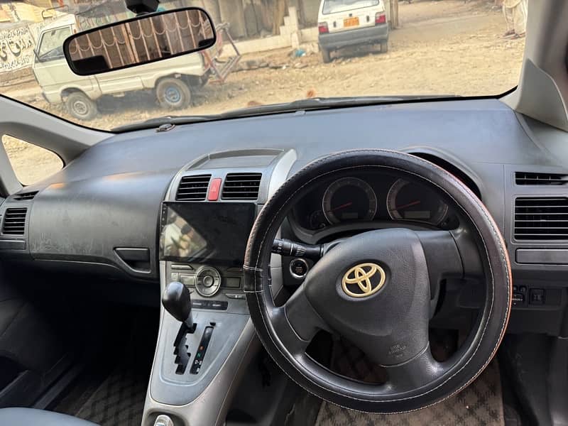 Toyota Auris 2007 9