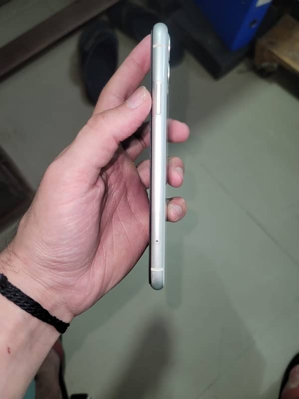 i phone 11 128gb dual pta 2