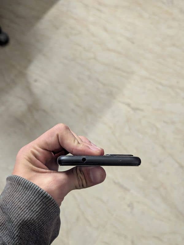 Google Pixel 4a5g 10/10 Condition 3