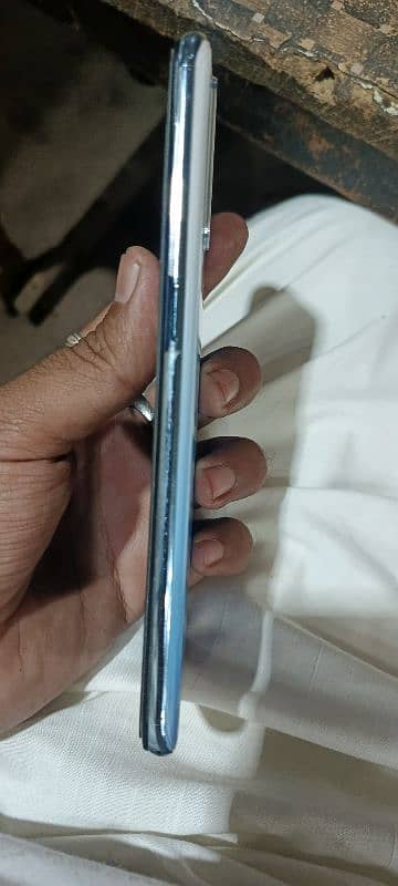 oppo f15 3