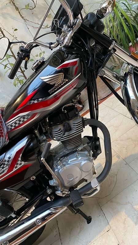 Honda Cg 125 2024 All punjab Biometric Available 9