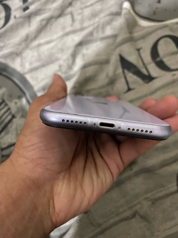 iPhone 11 128gb 3