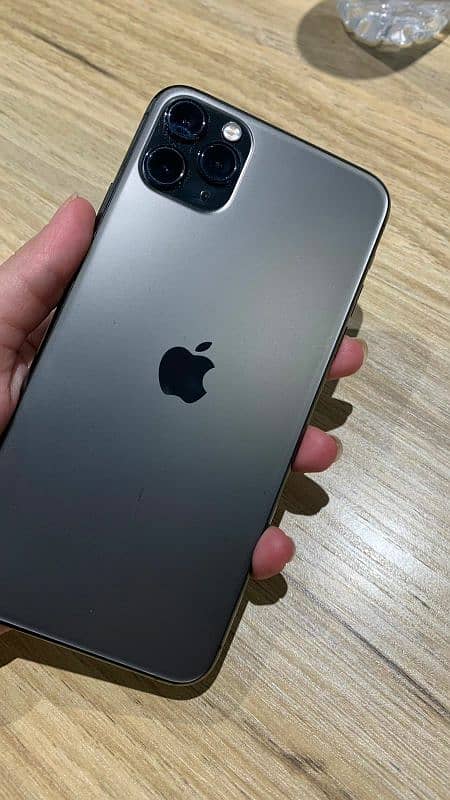 iphone 11 pro max non pta 64gb and 82bh 3